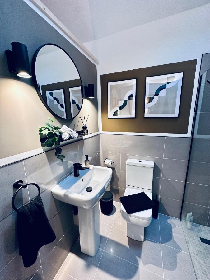 Luxury Self-Contained Suite. Cardiff Buitenkant foto